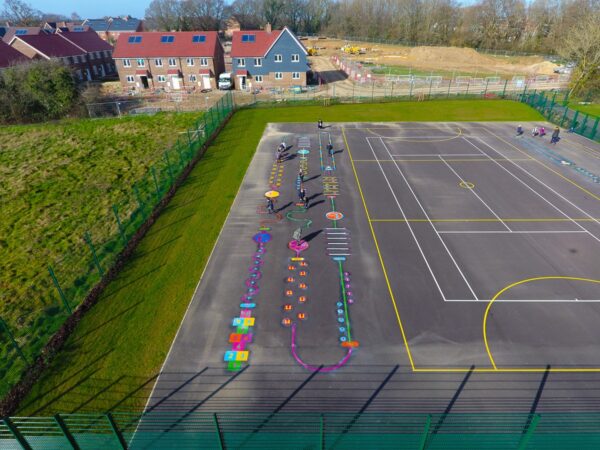 Deluxe-Fun-Active-Trail-Playground-Marking.jpg