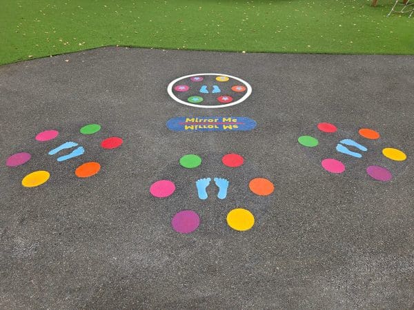 Mirror-Me-3-Stations-Playground-Marking