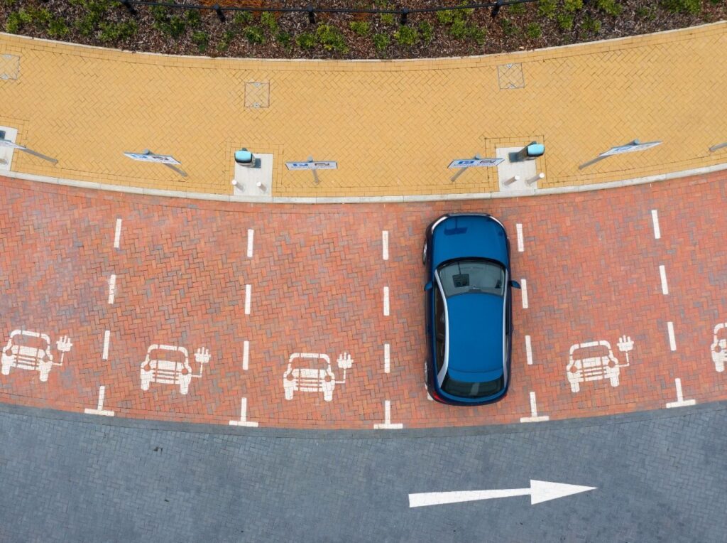 electric-vehicle-carpark-markings (1)