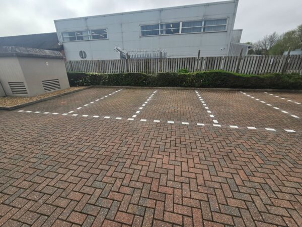 Block-Paving-Bay-Markings-2